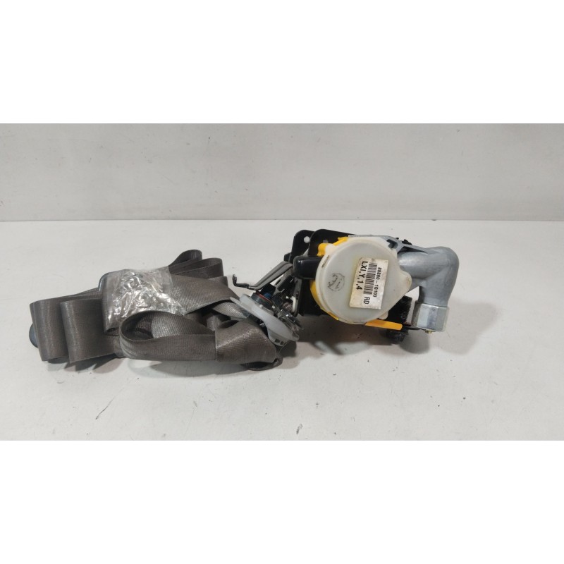 CINTURON SEGURIDAD DELANTERO DERECHO 888801G100  - imagen 3