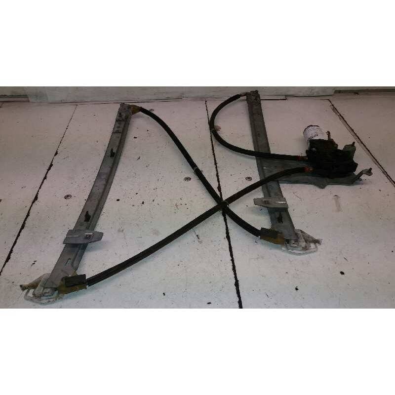 ELEVALUNAS DELANTERO DERECHO 9222G0 