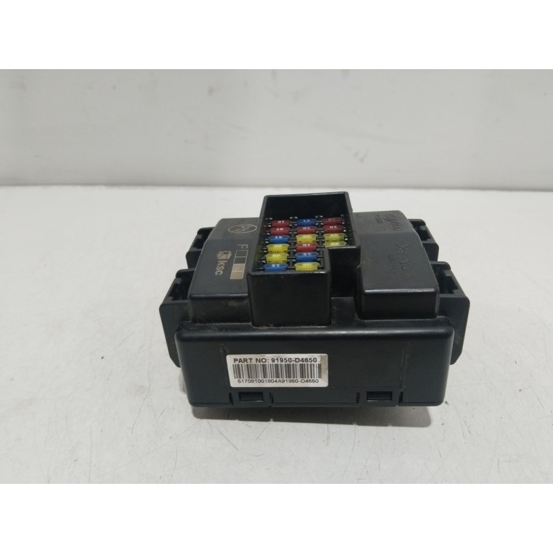 CAJA RELES / FUSIBLES 91950D4650  - imagen 2