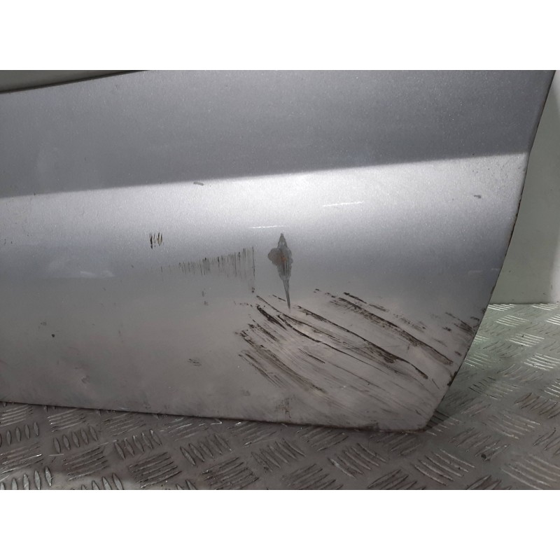 PUERTA DELANTERA IZQUIERDA PLATA  - imagen 2