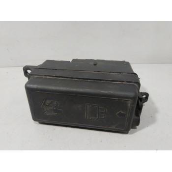 CAJA RELES / FUSIBLES 61149213372 