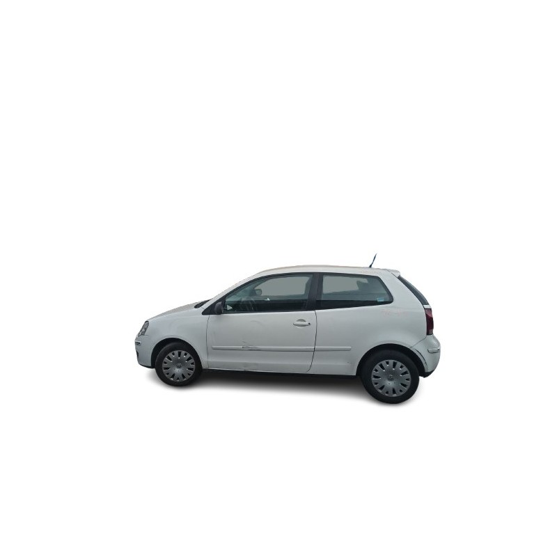 VOLKSWAGEN POLO IV (9N_, 9A_) - imagen 3