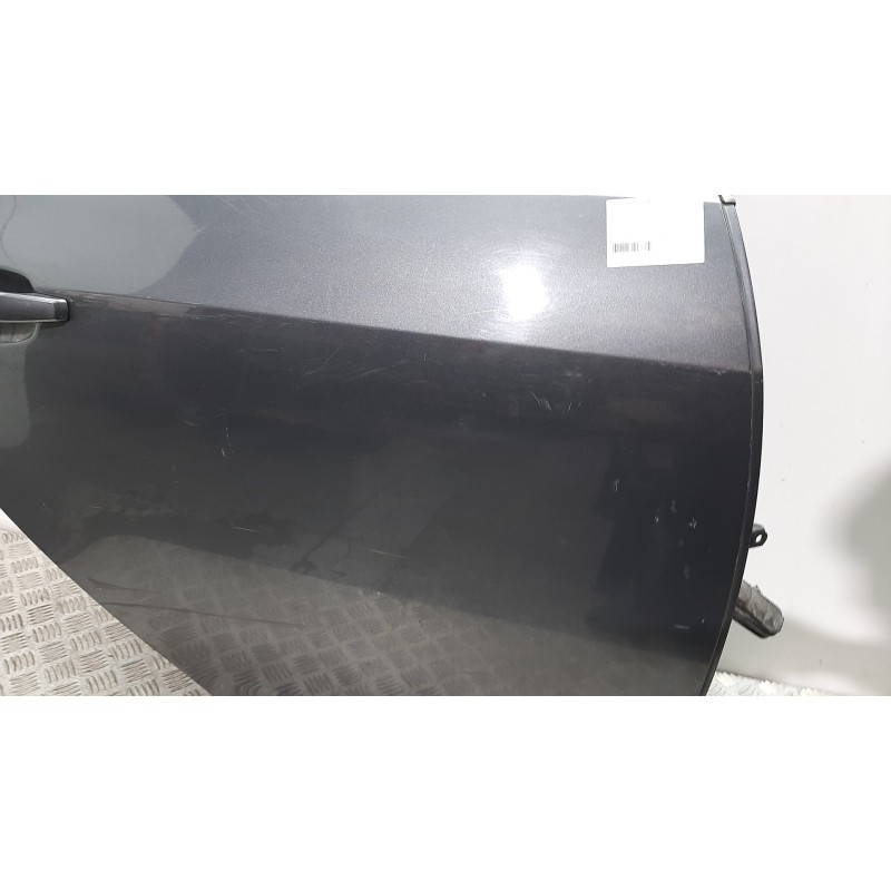 PUERTA TRASERA DERECHA GRIS  - imagen 1
