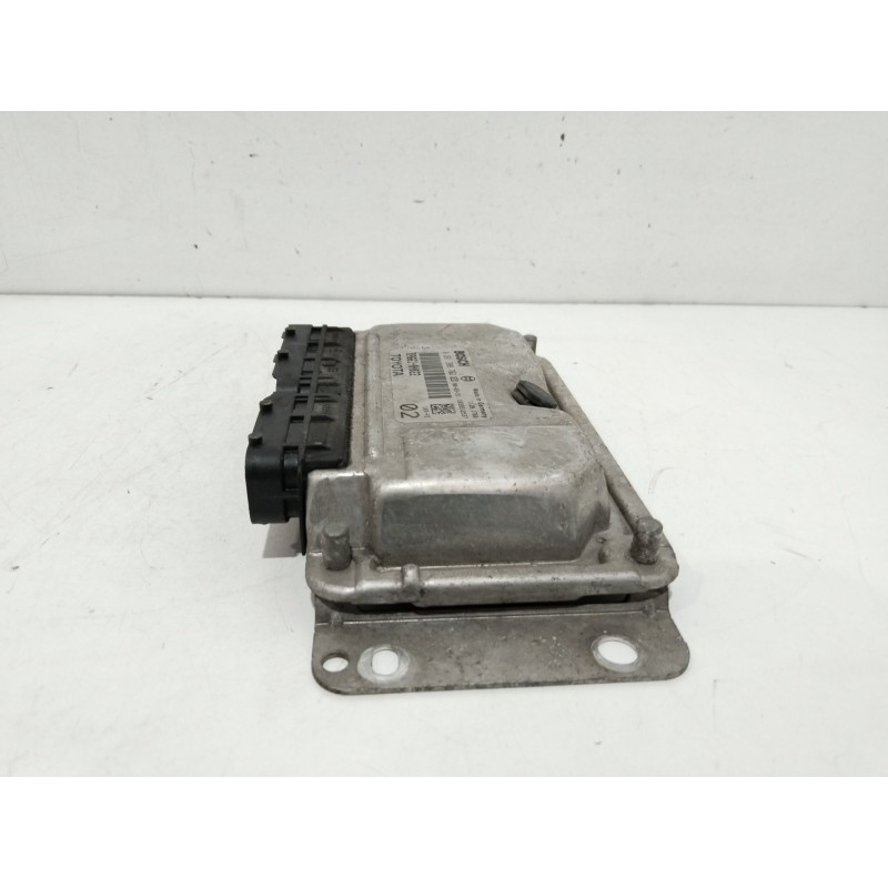 CENTRALITA MOTOR UCE 896610H022  - imagen 4
