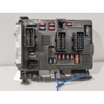 CAJA RELES / FUSIBLES S118470002 