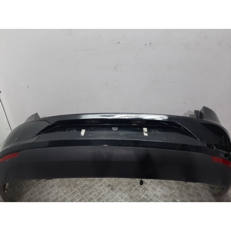 PARAGOLPES TRASERO 5F0807421 NEGRO  - imagen 1