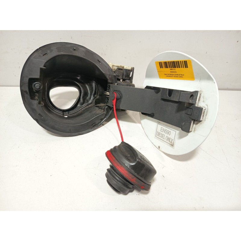 TAPA EXTERIOR COMBUSTIBLE 95950301  - imagen 1