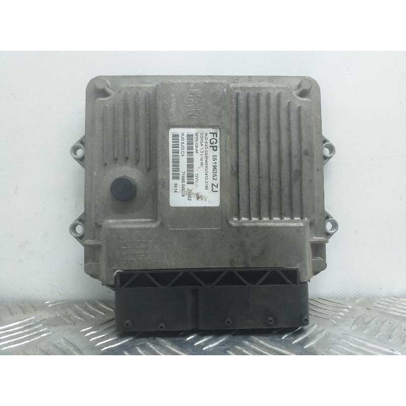 CENTRALITA MOTOR UCE 237105M300 55196352ZJ  - imagen 1