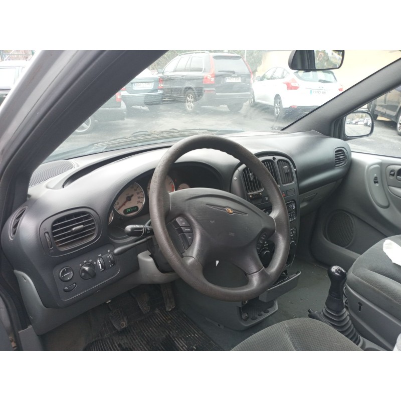 CHRYSLER VOYAGER IV (RG, RS) - imagen 6