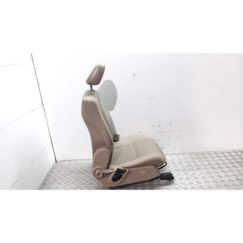 ASIENTO DELANTERO DERECHO  - imagen 2
