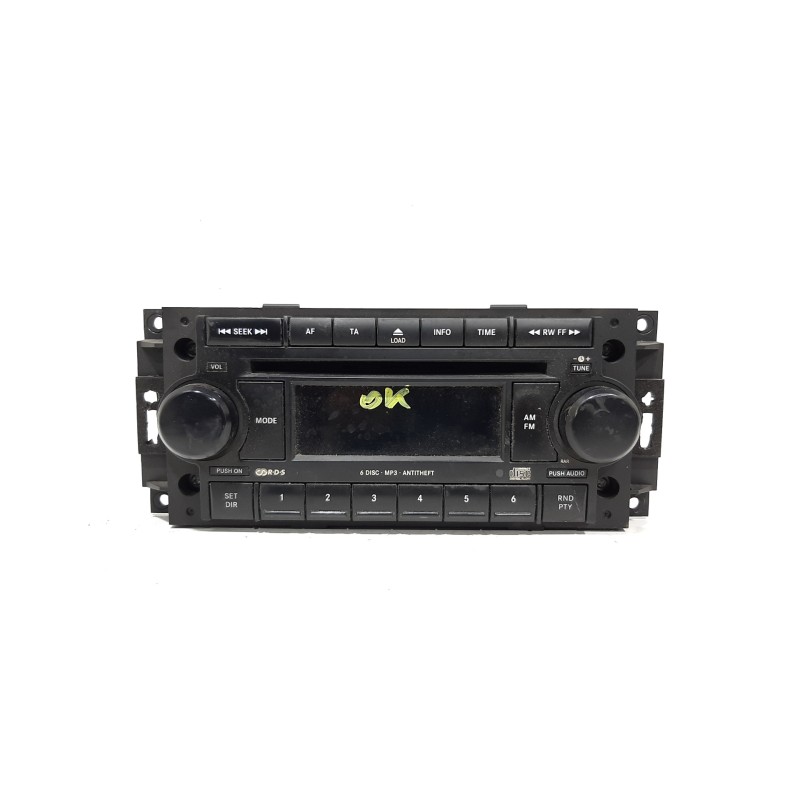 SISTEMA AUDIO / RADIO CD 05064945AD  - imagen 1