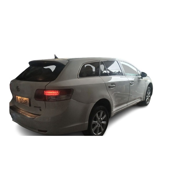 TOYOTA AVENSIS SEDÁN (_T27_) - imagen 3