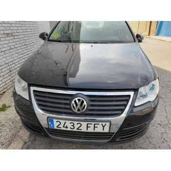 VOLKSWAGEN PASSAT BERLINA (3C2)
