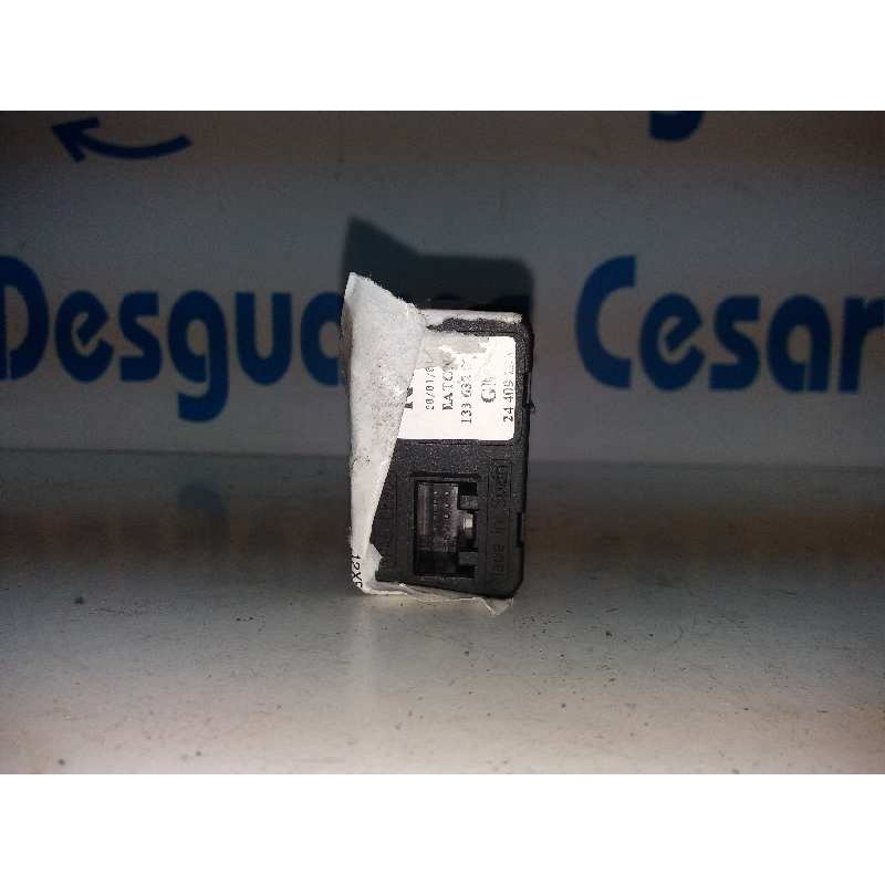 MANDO ELEVALUNAS DELANTERO IZQUIERDO  - imagen 2