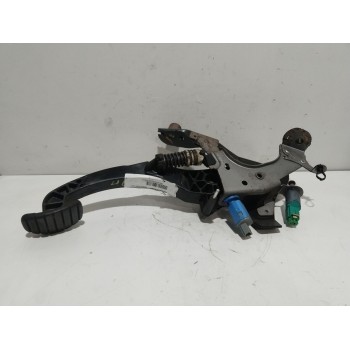 PEDAL EMBRAGUE 465030038R 