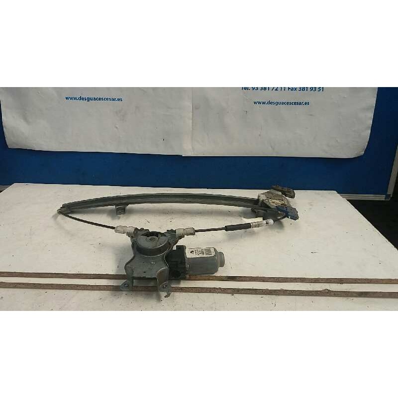 ELEVALUNAS DELANTERO DERECHO 80700BM706 