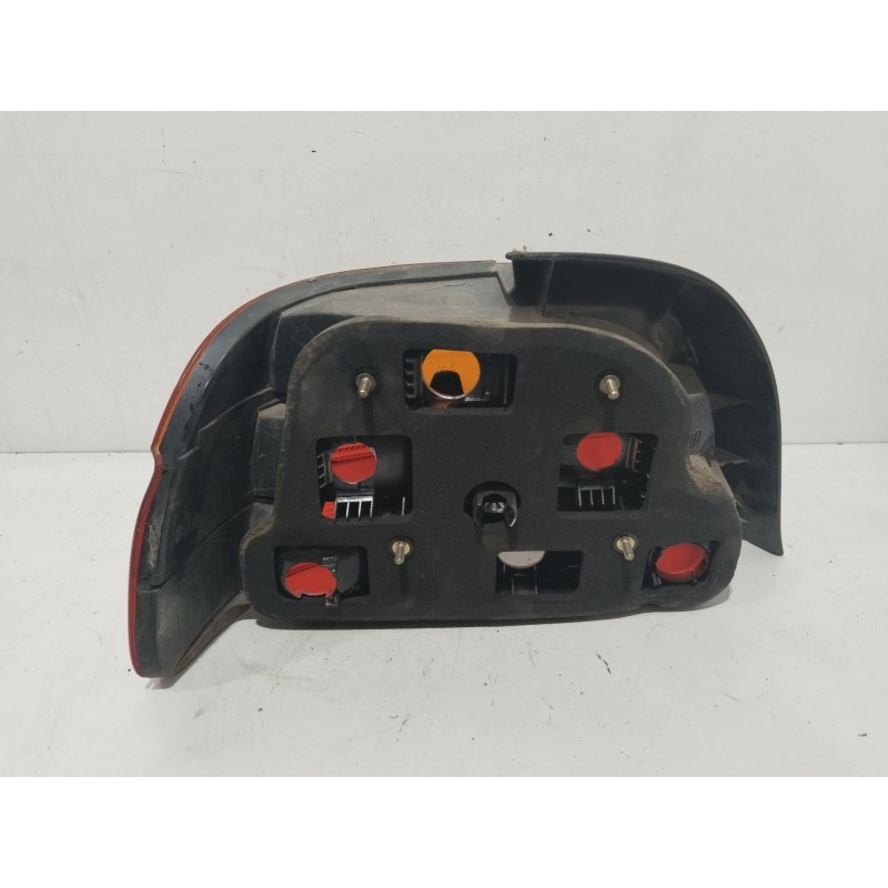 PILOTO TRASERO IZQUIERDO  - imagen 4