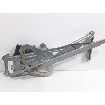 ELEVALUNAS TRASERO DERECHO 827300005R 966415102 
