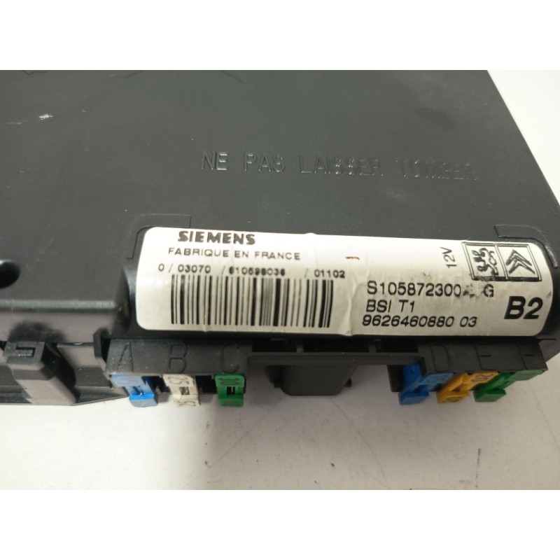 CAJA RELES / FUSIBLES S105872300  - imagen 3