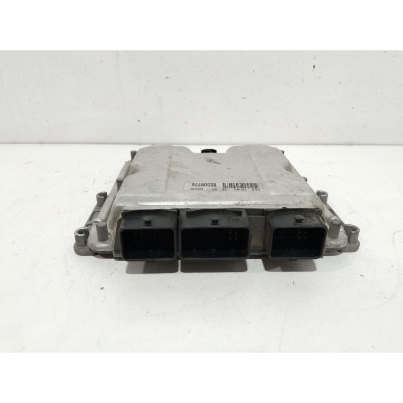 CENTRALITA MOTOR UCE 9644606180  - imagen 4