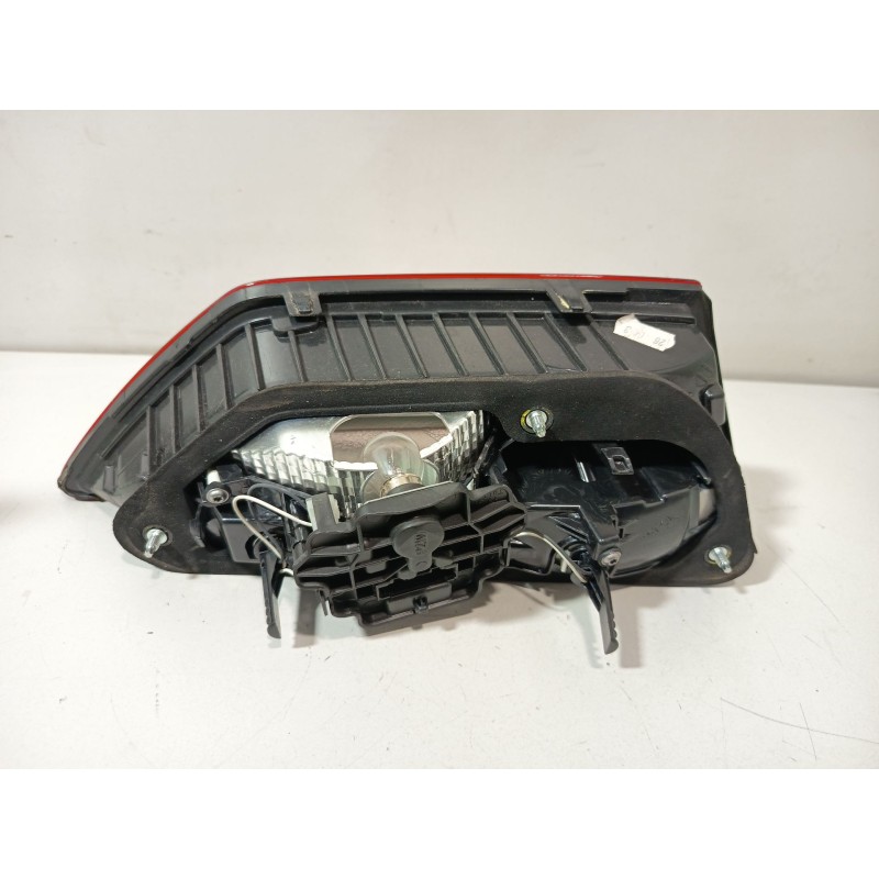 PILOTO TRASERO DERECHO INTERIOR 5F9945094D  - imagen 4