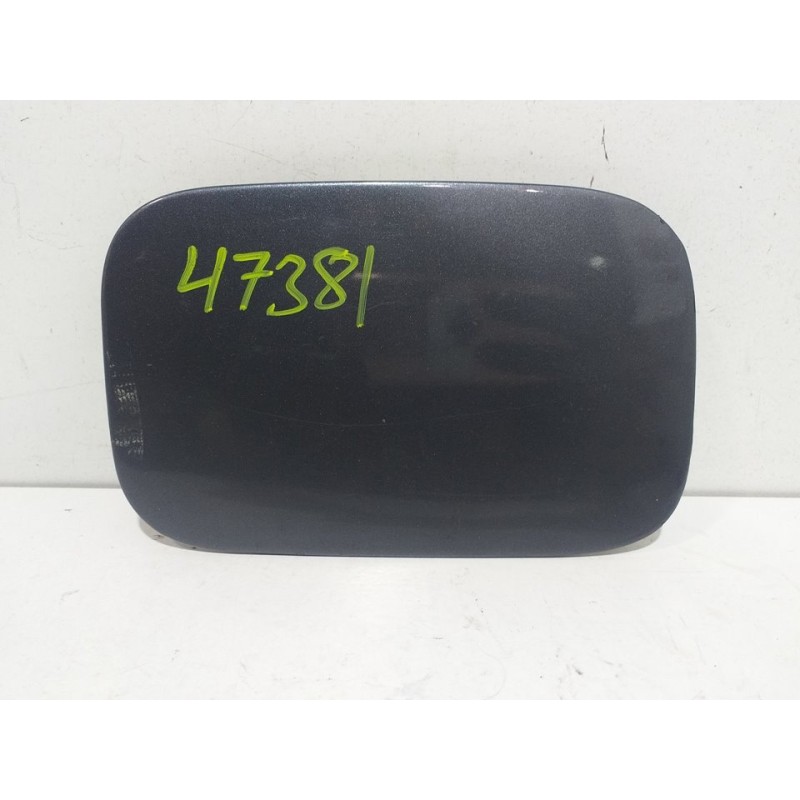 TAPA EXTERIOR COMBUSTIBLE GRIS  - imagen 1