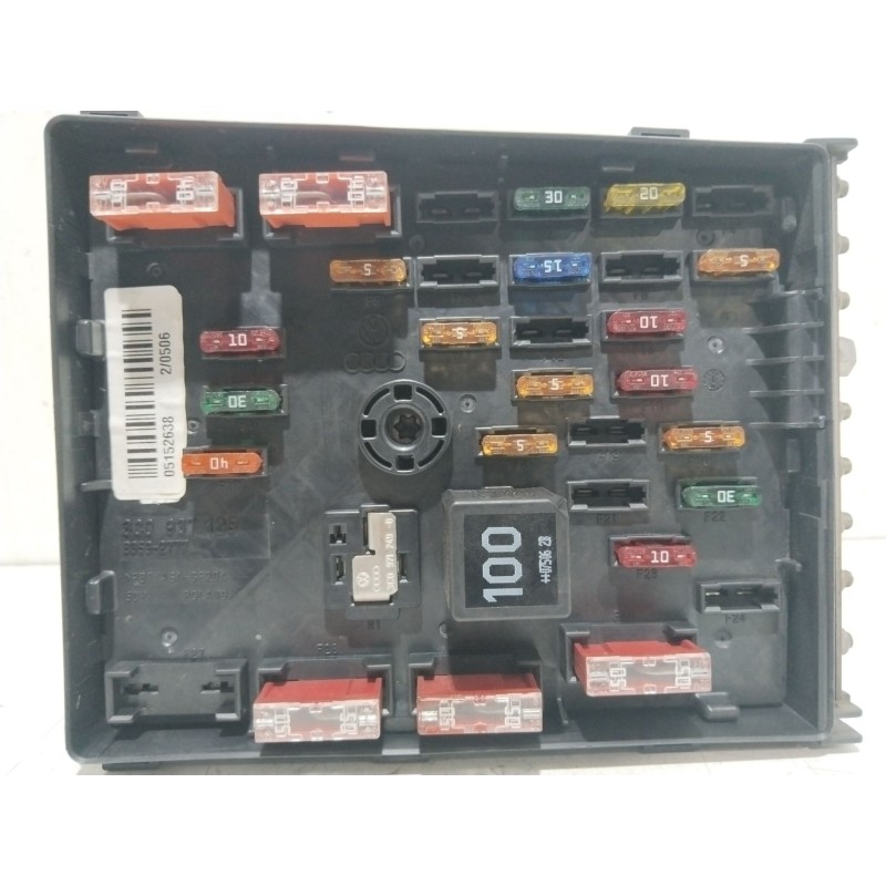 CAJA RELES / FUSIBLES 3C0937125 63592777 - imagen 4