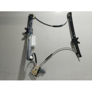ELEVALUNAS DELANTERO DERECHO 8V4837462 