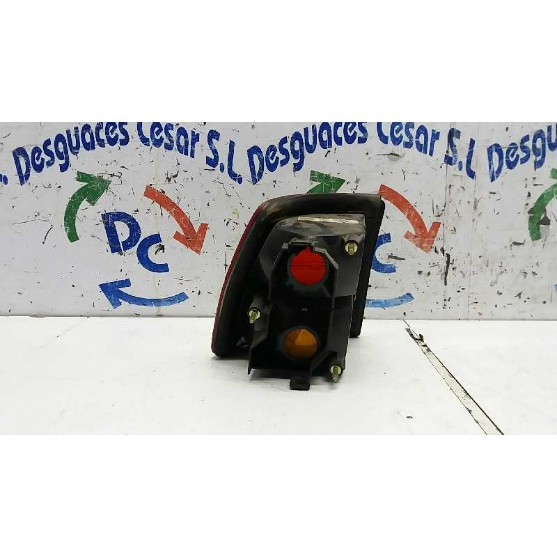 PILOTO TRASERO DERECHO 1L0945112F  - imagen 2
