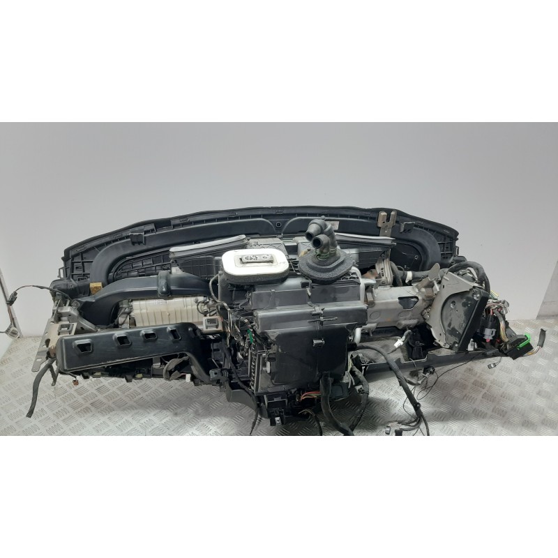 SALPICADERO 681000022R  - imagen 4