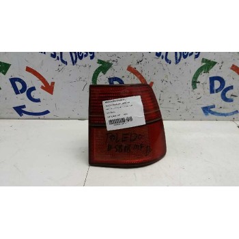 PILOTO TRASERO DERECHO 1L0945112F 