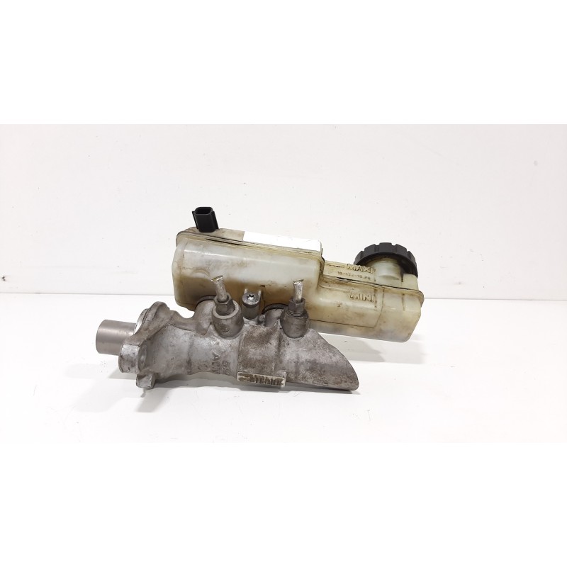 BOMBA FRENO 460910009R 2 PINES  - imagen 3