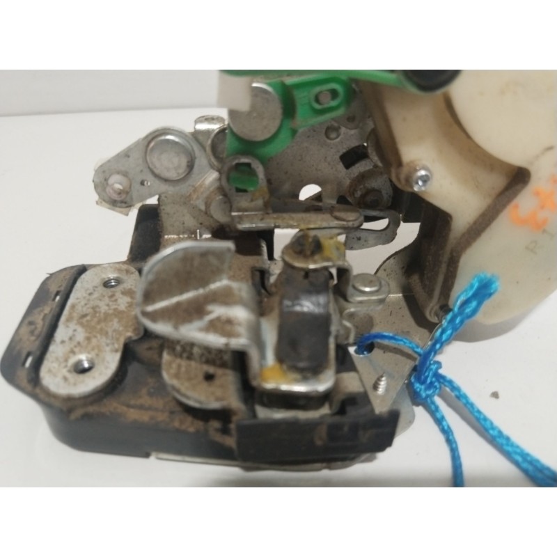 CERRADURA PUERTA TRASERA DERECHA A045777  - imagen 2