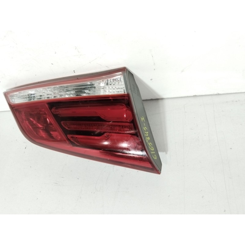 PILOTO TRASERO IZQUIERDO 924033Z300  - imagen 2