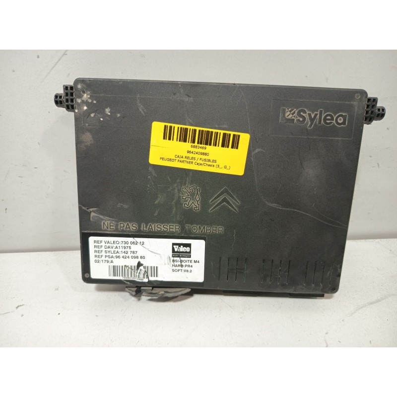 CAJA RELES / FUSIBLES 9642409880  - imagen 2