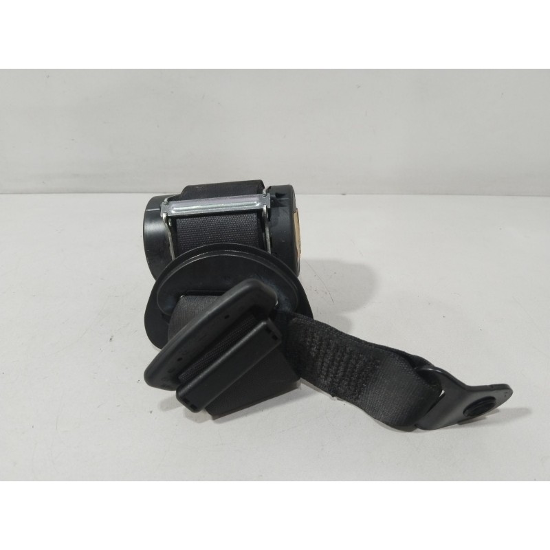 CINTURON SEGURIDAD TRASERO DERECHO 72112751402  - imagen 1
