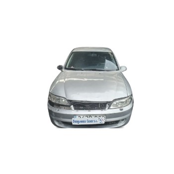 OPEL VECTRA B BERLINA