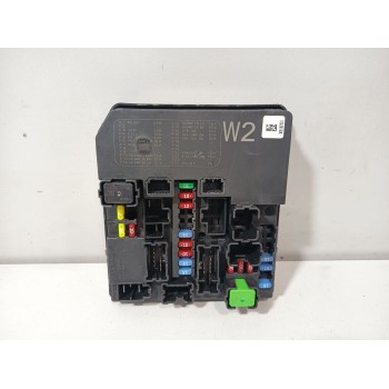CAJA RELES / FUSIBLES 284B73NL1A 