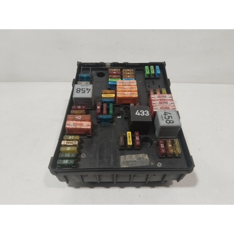 CAJA RELES / FUSIBLES 1K0937124K  - imagen 1