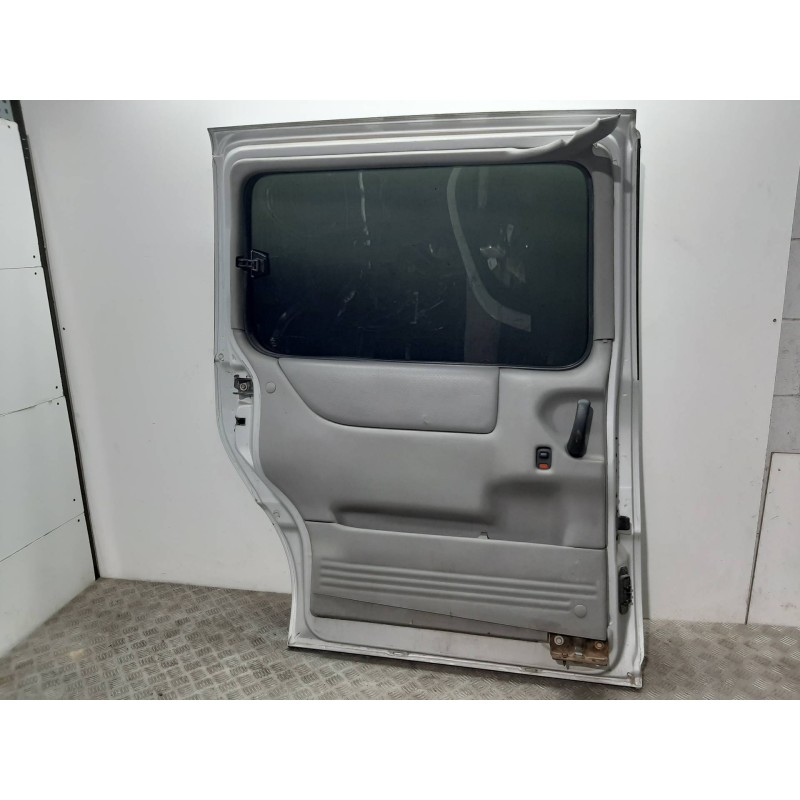 PUERTA TRASERA IZQUIERDA CORREDERA PLATA - imagen 3