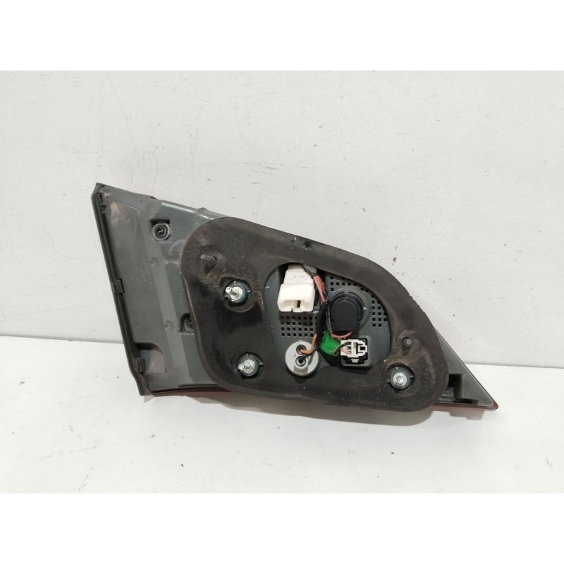 PILOTO PORTON TRASERO DERECHO 924043Z6  - imagen 3
