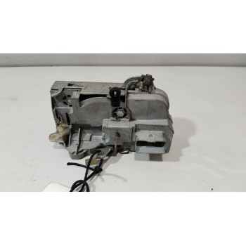 CERRADURA PUERTA DELANTERA DERECHA 9136J4 