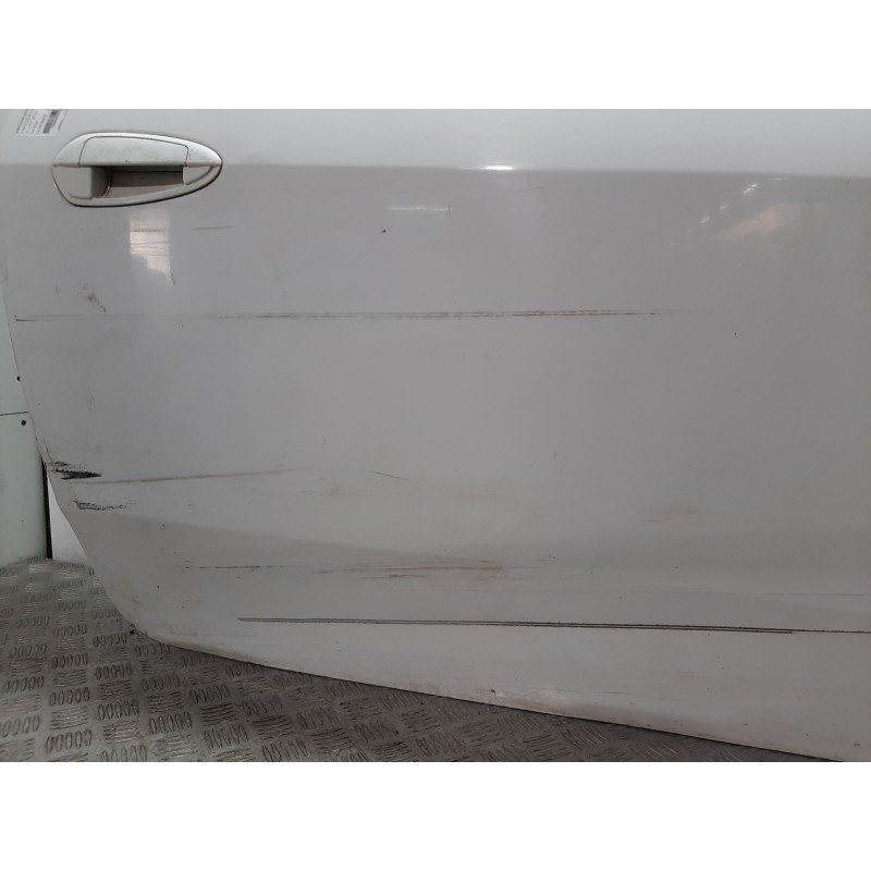 PUERTA DELANTERA DERECHA 0051846216 BLANCO  - imagen 3