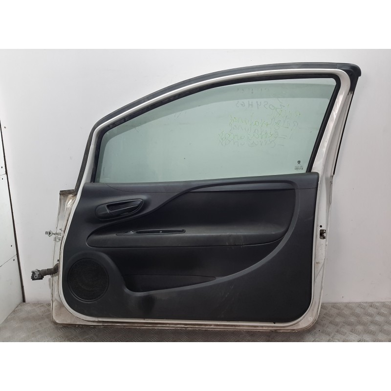 PUERTA DELANTERA DERECHA 0051846216 BLANCO  - imagen 4
