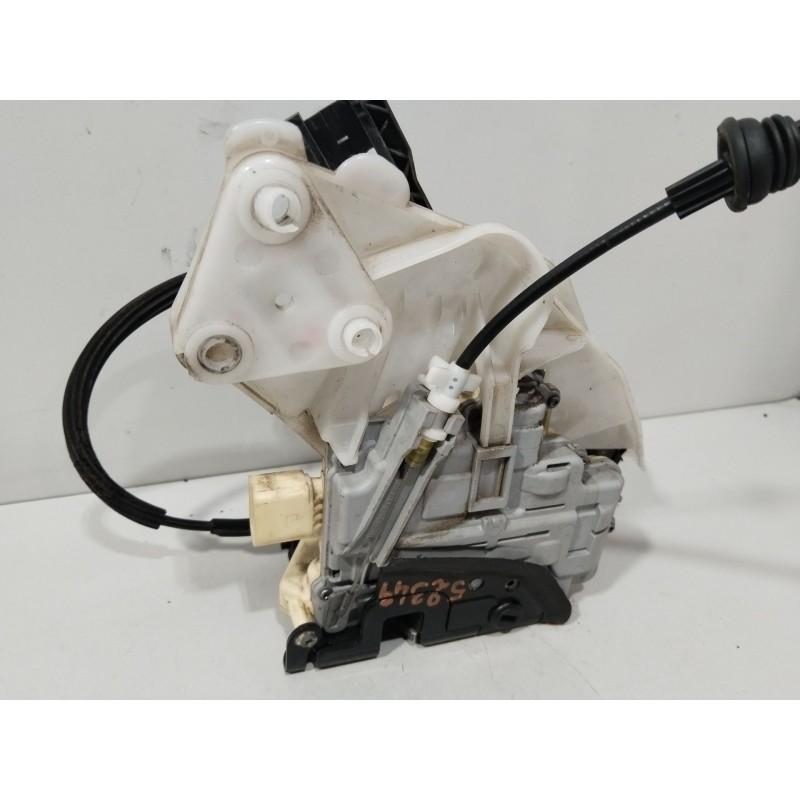 CERRADURA PUERTA TRASERA DERECHA CZ3C4839016A  - imagen 2