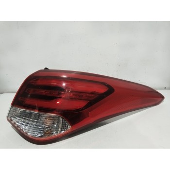PILOTO TRASERO DERECHO 924023Z6 