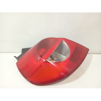 PILOTO TRASERO IZQUIERDO 265552505R 