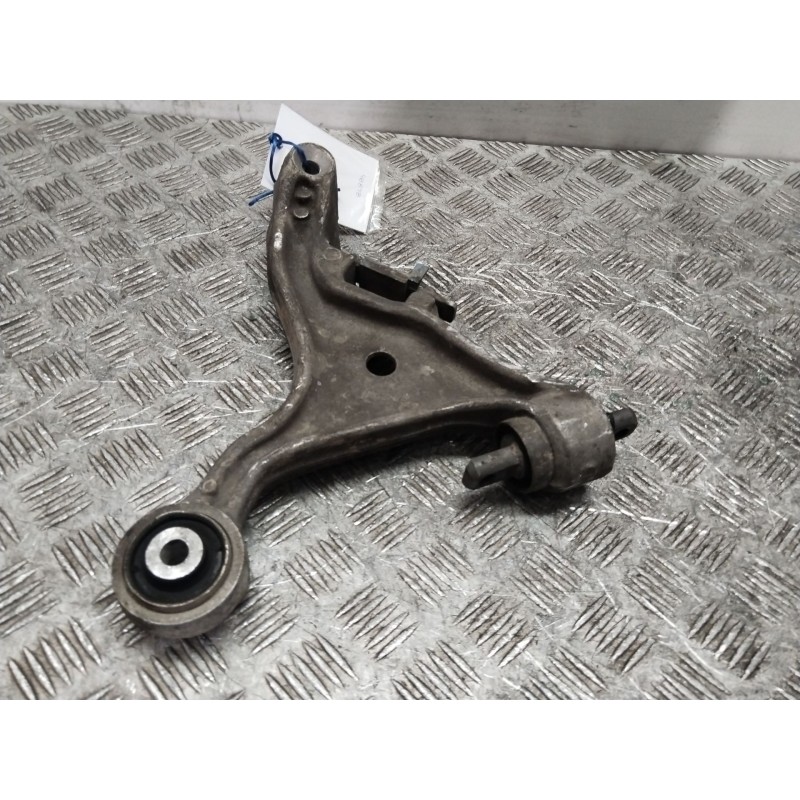 BRAZO SUSPENSION INFERIOR DELANTERO DERECHO 31387925  - imagen 1