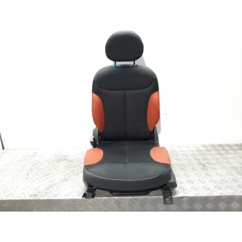 ASIENTO TRASERO IZQUIERDO 