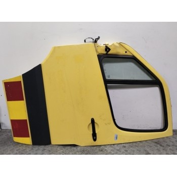 PUERTA DELANTERA IZQUIERDA A9067200005  OEM A9067200005